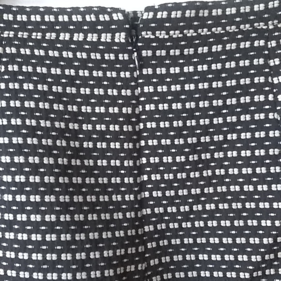 Anne Klein Skirt size 12 - Picture 3 of 5